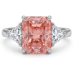 Verlobungsring mit pfirsichfarbenem Saphir, 2,9 Karat, echter Padparadscha im Radiantschliff und weiße Trillanten, Drei-Stein, schlichtes 14 Karat Gold