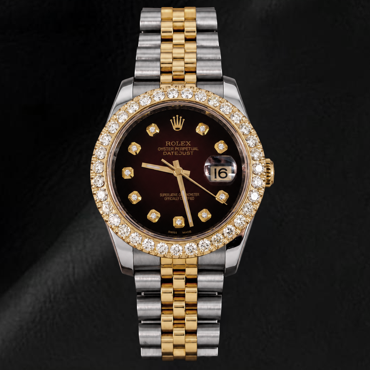 Rolex Datejust 36 mm 116233 Bicolor-Uhr mit rotem Diamantzifferblatt und Diamantlünette