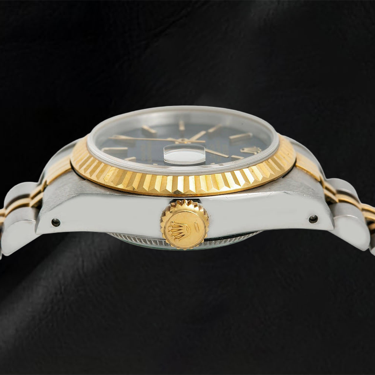 Rolex Datejust 6917 26 mm Uhr, blaues Zifferblatt mit Stabindizes, geriffelte Lünette, Bicolor Jubilé-Armband