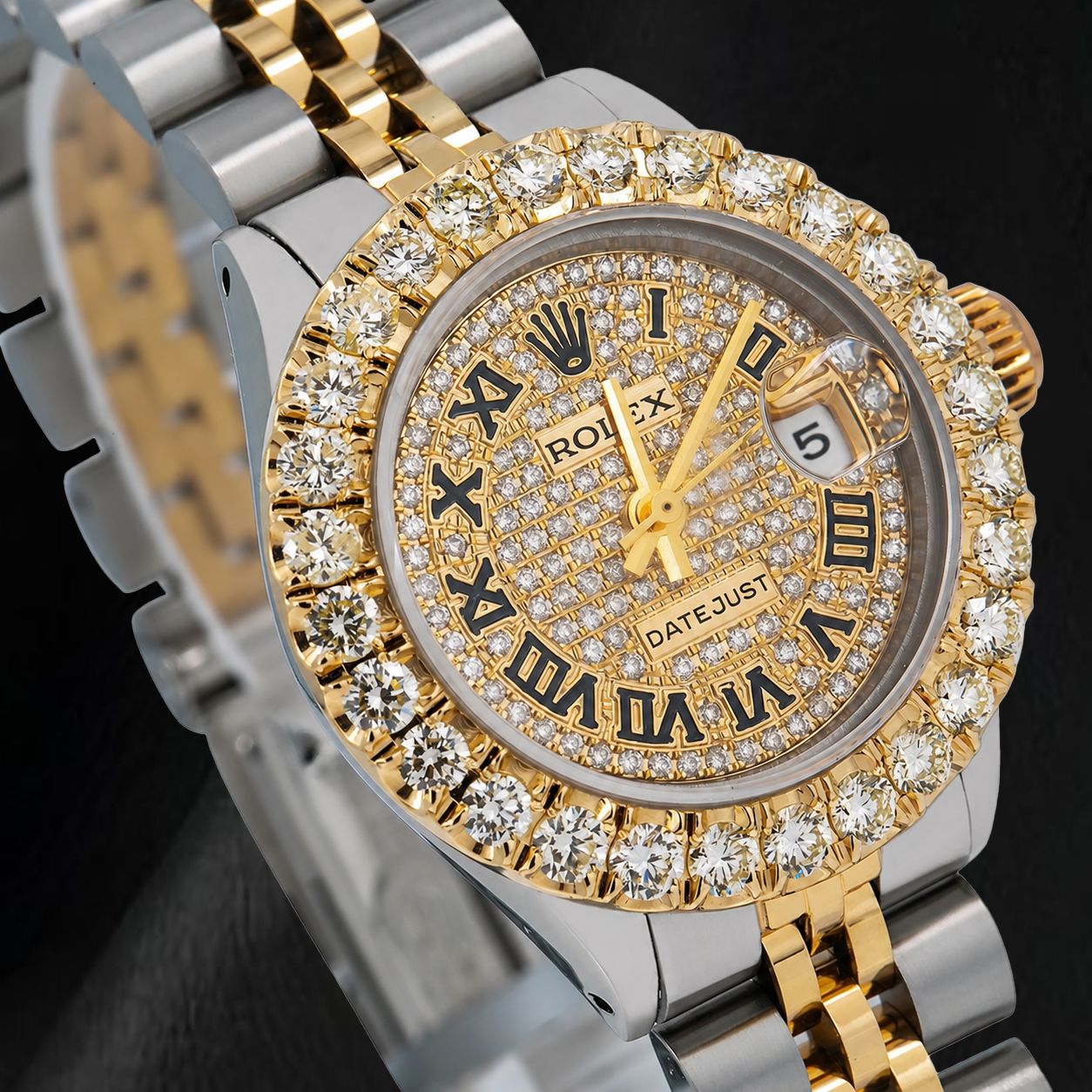 Rolex Datejust 69173 26 mm Uhr mit Pavé-Diamant-Zifferblatt mit römischen Ziffern, Bicolor, Jubilé-Armband
