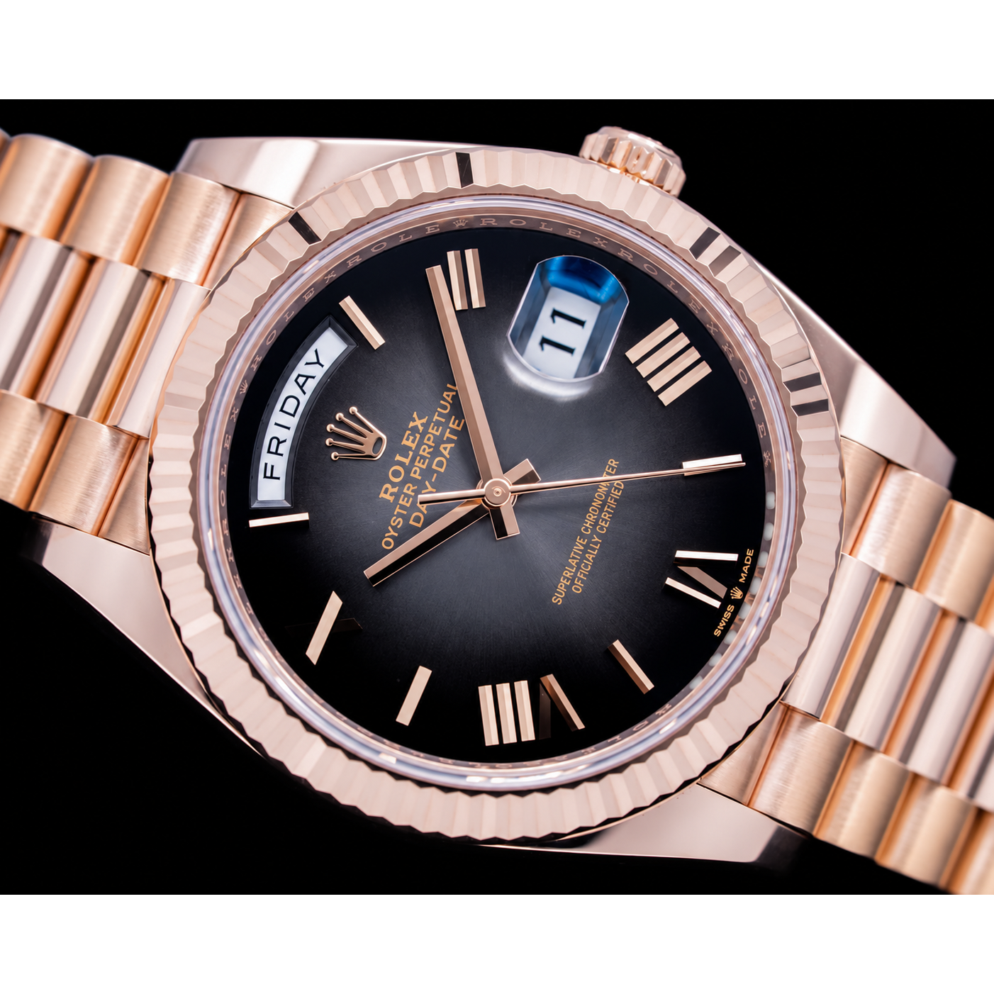 Rolex Day-Date 228235 40 mm Uhr aus Roségold mit schwarzem römischem Zifferblatt