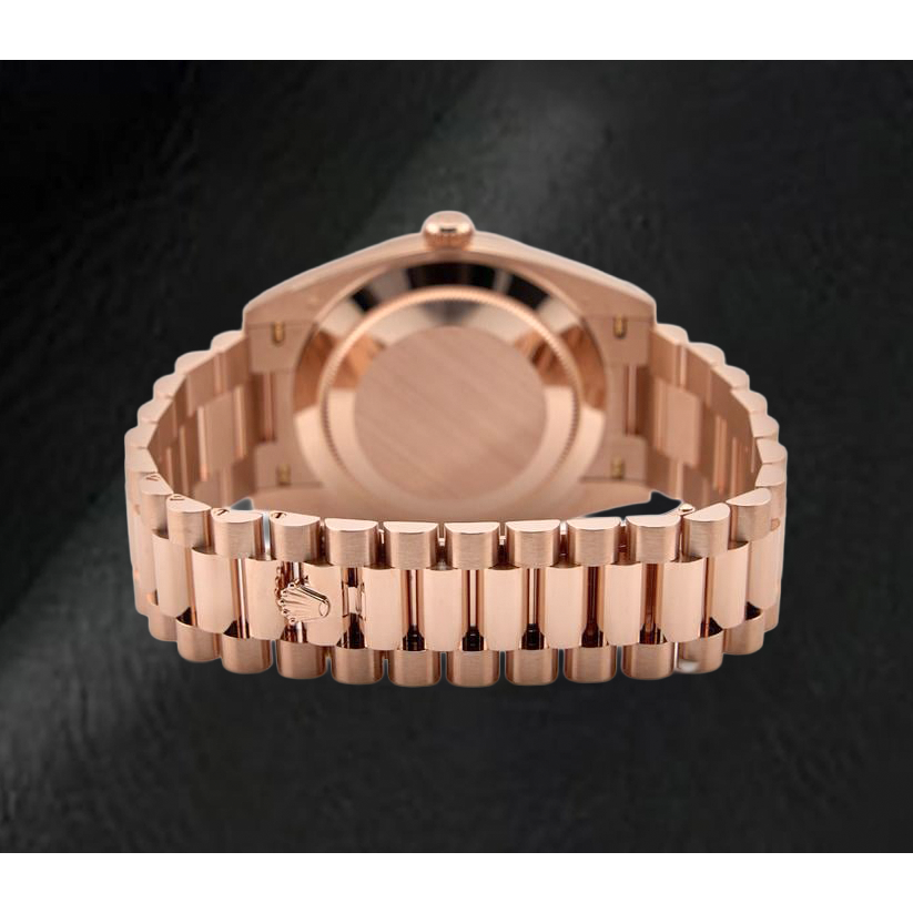 Rolex Day-Date 228235 40 mm Uhr aus Roségold mit schwarzem römischem Zifferblatt
