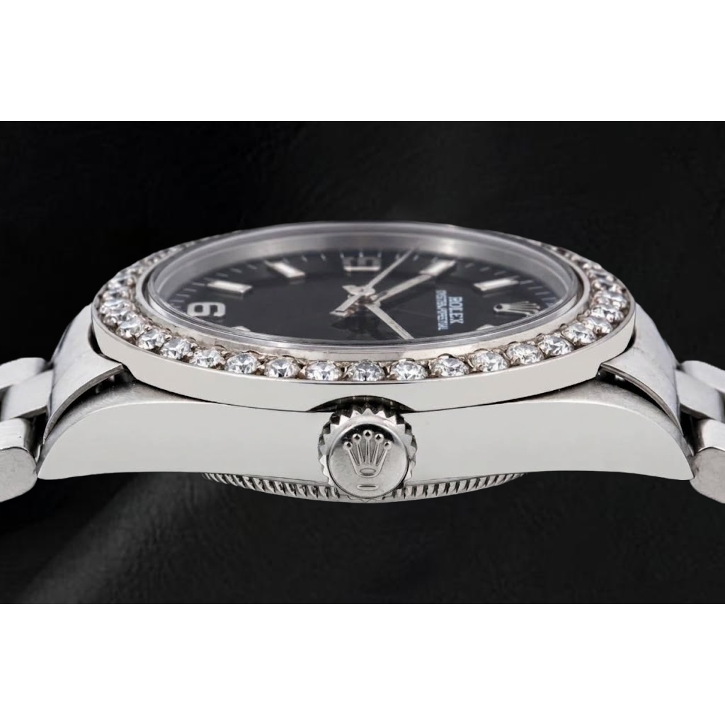 Rolex Oyster Perpetual 26mm 76030 Uhr mit schwarzem arabischem Zifferblatt und Diamantlünette