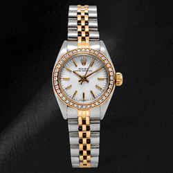 Rolex Oyster Perpetual 67193 26 mm Uhr, weißes Zifferblatt mit Stabindizes, Bicolor, Jubilé-Armband