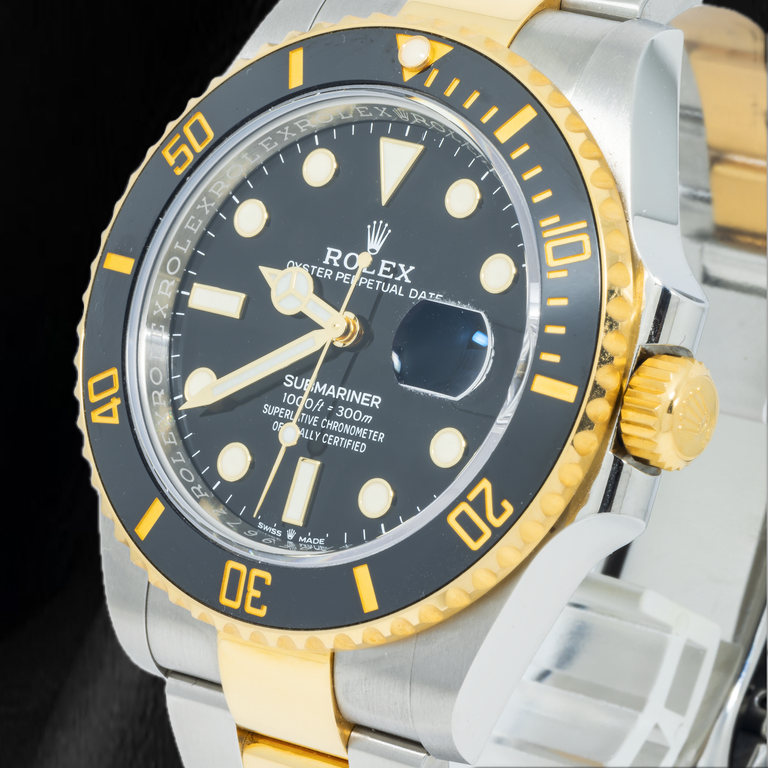 Rolex Submariner Date 126613LN 40 mm Bicolor-Uhr mit schwarzem Zifferblatt