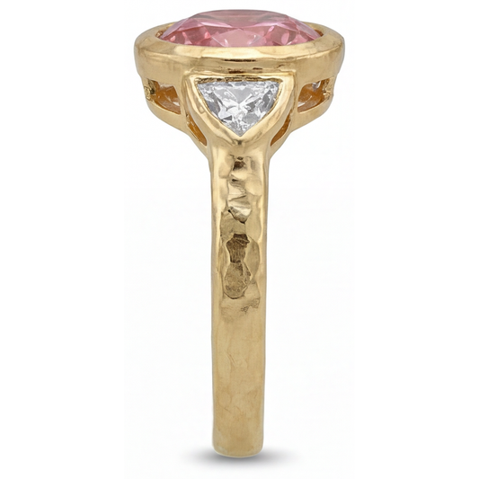 Padparadscha-Ring 2,6 Karat natürlicher runder Saphir und weißer Trillant Lünette Drei-Stein 14 Karat Gelbgold