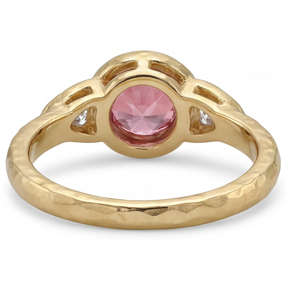 Padparadscha-Ring 2,6 Karat natürlicher runder Saphir und weißer Trillant Lünette Drei-Stein 14 Karat Gelbgold