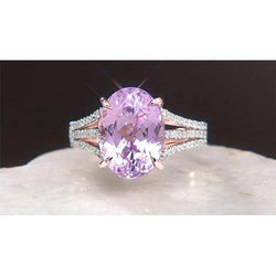 18 Karat Ovalschliff Rosa Kunzit und runder Aus der Erde Abgebauter Natürlicher Diamantring Weißer Schmuck