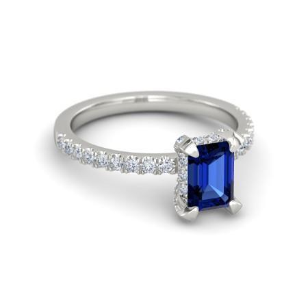 3 Karat Smaragd und runder Ceylon-Saphir-Aus der Erde Abgebauter Natürlicher Diamant-Ring-Krapfen-Set