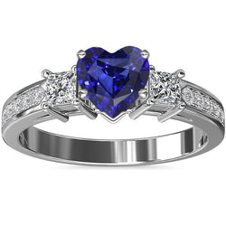 3 Stein-Stil Herz Saphir Ring Prinzessin & Runde Aus der Erde Abgebauter Natürlicher Diamanten 3 Karat