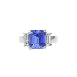 3 Steine hellblauer Saphir Ring im Smaragdschliff 2 Karat Weißgold