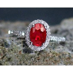 3,65 Kt Halo Red Rubin Und Aus der Erde Abgebauter Natürlicher Diamanten Ehering Weißgold 14K