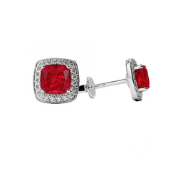4.50 Karat Kissen Ruby And Aus der Erde Abgebauter Natürlicher Diamant Damen Ohrstecker Halo