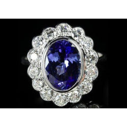 5,15 Kt Ovaler Lünettensatz Tansanit mit Aus der Erde Abgebauter Natürlicher Diamanten Ring 14K Weißgold