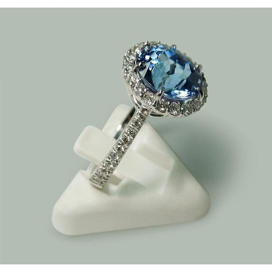6 ct. Runder Tansanit & Aus der Erde Abgebauter Natürlicher Diamanten Solitär mit Akzenten Ring WG 14K