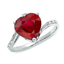 7.20 ct Herzschliff roter Rubin und runder Aus der Erde Abgebauter Natürlicher Diamant Ring Gold Weiß 14K
