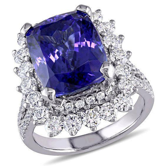 7.75 Karat Großer Tansanit-Ring mit kleinen Aus der Erde Abgebauter Natürlicher Diamanten Weißgold 14K