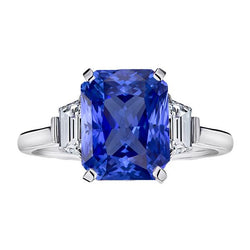 Ceylon Saphir Edelstein Ring Trapezoid Aus der Erde Abgebauter Natürlicher Diamanten 4 Karat Gold 3 Stein