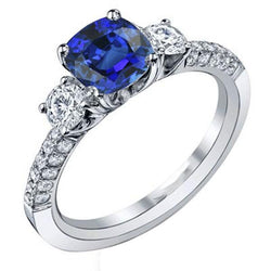 Aus der Erde Abgebauter Natürlicher Diamant 3 Steine Stil Kissen Sri Lanka Saphir Ring 3,50 Karat
