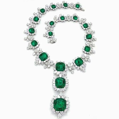Diamant und grüner Smaragd 209,68 Karat Halskette Brautschmuck