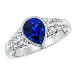 Aus der Erde Abgebauter Natürlicher Diamantring New Bezel Set Birnenblauer Saphir Mit Akzenten 4,25 Karat