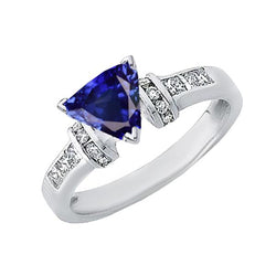 Aus der Erde Abgebauter Natürlicher Diamantschmuck Trillion Saphir Ring 2 Karat 14K Weißgold
