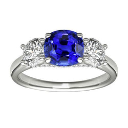 Drei Stein Kissen Blauer Saphir Ring 2,50 Karat Diamantschmuck