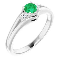Drei Steine Ring 0.85 Karat Aus der Erde Abgebauter Natürlicher Diamant Und Grüner Smaragd Damen Schmuck