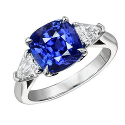 Drei-Steine-Ring Kissen Saphir mit Billionen Aus der Erde Abgebauter Natürlicher Diamanten 3,50 Karat Gold