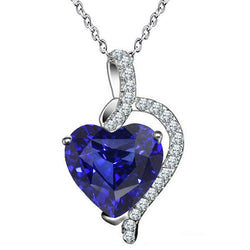 Edelstein-Herz-Anhänger und Aus der Erde Abgebauter Natürlicher Diamant-Schmuck im verdrehten Stil 4,75 Karat