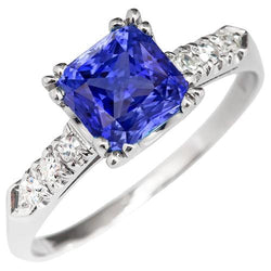 Edelsteinring Strahlend Blauer Saphir Krappenbesatz Aus der Erde Abgebauter Natürlicher Diamanten 2,50 Karat