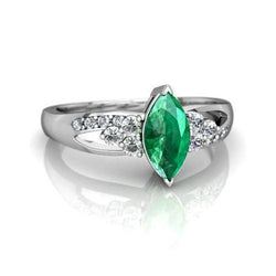Grüner Smaragd mit Aus der Erde Abgebauter Natürlicher Diamanten 2.75 ct. Verlobungsring Weißgold 14K