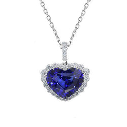 Halskette mit Herz-Edelstein und rundem Aus der Erde Abgebauter Natürlicher Diamant-Halo-Anhänger, 3,50 Karat