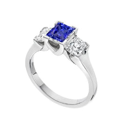 Kissen Aus der Erde Abgebauter Natürlicher Diamant 3 Steine Ring V-Krone Ceylon Saphir 1,50 Karat