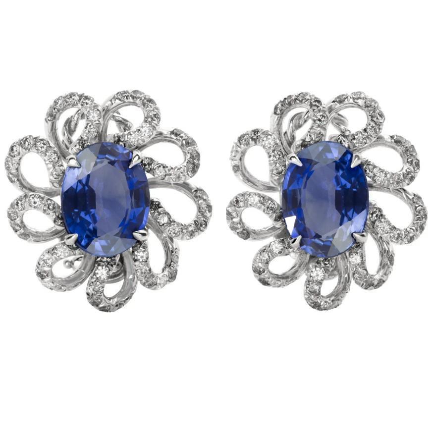 Ohrstecker mit blauem Saphir und Diamanten im Ovalschliff 5.50 ct