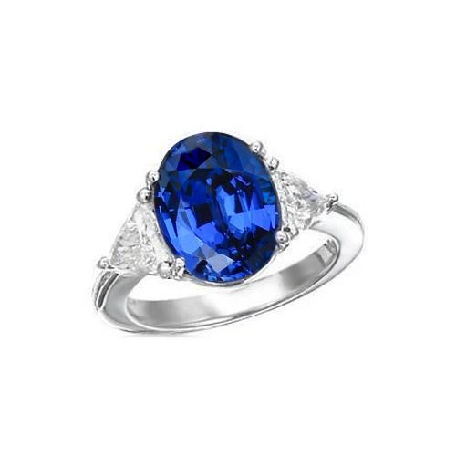 Ovaler Ring mit 3.50 ct. und Trillion Ceylon-Saphir-Aus der Erde Abgebauter Natürlicher Diamanten in Weißgold