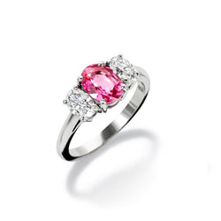 Ovalschliff Ring mit rosa Saphir und Aus der Erde Abgebauter Natürlicher Diamanten 4 Karat Weißgold 14K