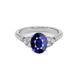 Runder Aus der Erde Abgebauter Natürlicher Diamantring Natürlicher Oval srilankischer Saphir 8.25 Karat