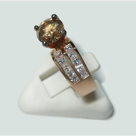 Runder brauner Champagner-Aus der Erde Abgebauter Natürlicher Diamant-Edelstein-Ring 2.5 Karat Roségold 14K