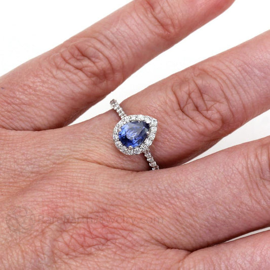 Schöne Birnenform Sri Lanka Blauer Saphir-Aus der Erde Abgebauter Natürlicher Diamant-Ring Gold 2 Ct