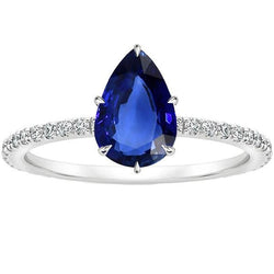 Solitär-Ring aus birnenblauem Saphir mit Akzenten in Pavé-Fassung 5 Karat