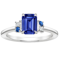 Solitär mit Akzenten Ring Blaue Saphire & Aus der Erde Abgebauter Natürlicher Diamanten 3 Karat