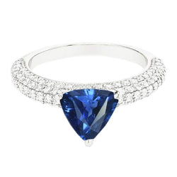 Trillion Edelstein Blauer Saphir Ring Pave Set Diamanten 3 Karat