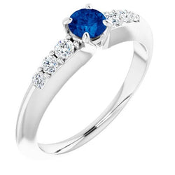 Vier-Krappen-Diamantring mit blauem Saphir 1,50 Karat