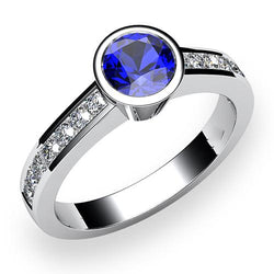 Weißgold Aus der Erde Abgebauter Natürlicher Diamantring 2 Karat Runde Lünette Set Blauer Saphir Edelstein